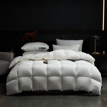 91家纺网 家纺一手货源 找家纺 （总）岚司羽 2024新款羽绒被95%优质白鹅绒冬被