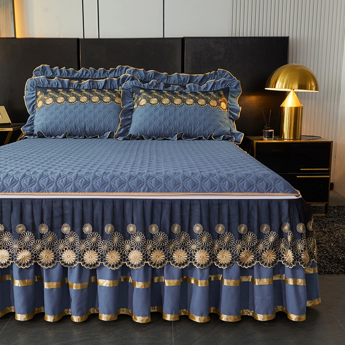 91家纺网 家纺一手货源 找家纺 罗艺轩 2024新款A类蛋白棉夹棉床裙-品味人生 品味人生-宝蓝