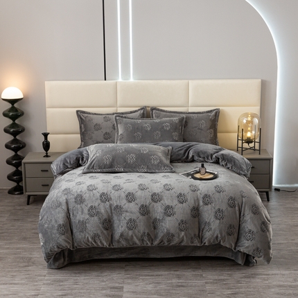 蓝冰家纺 2023新款牛奶绒印花四件套 高级灰