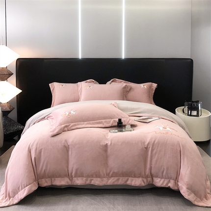 91家纺网 家纺一手货源 找家纺 （总）2023新款高精密婴儿牛奶绒四件套