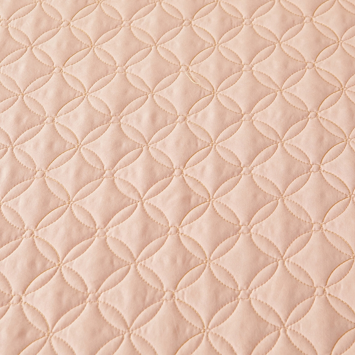 91家纺网 家纺一手货源 找家纺 罗艺轩 2024新款A类蛋白棉夹棉床裙-品味人生 品味人生-樱花粉