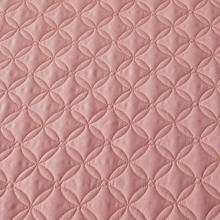 91家纺网 家纺一手货源 找家纺 罗艺轩 2024新款A类蛋白棉夹棉床裙-品味人生 品味人生-豆沙红