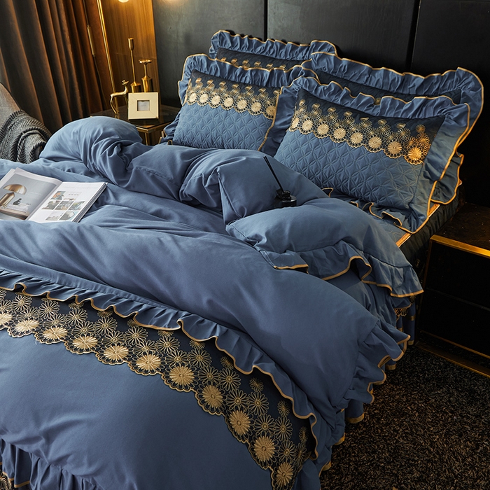 91家纺网 家纺一手货源 找家纺 罗艺轩 2024新款A类蛋白棉夹棉床裙四件套-品味人生 品味人生-宝蓝