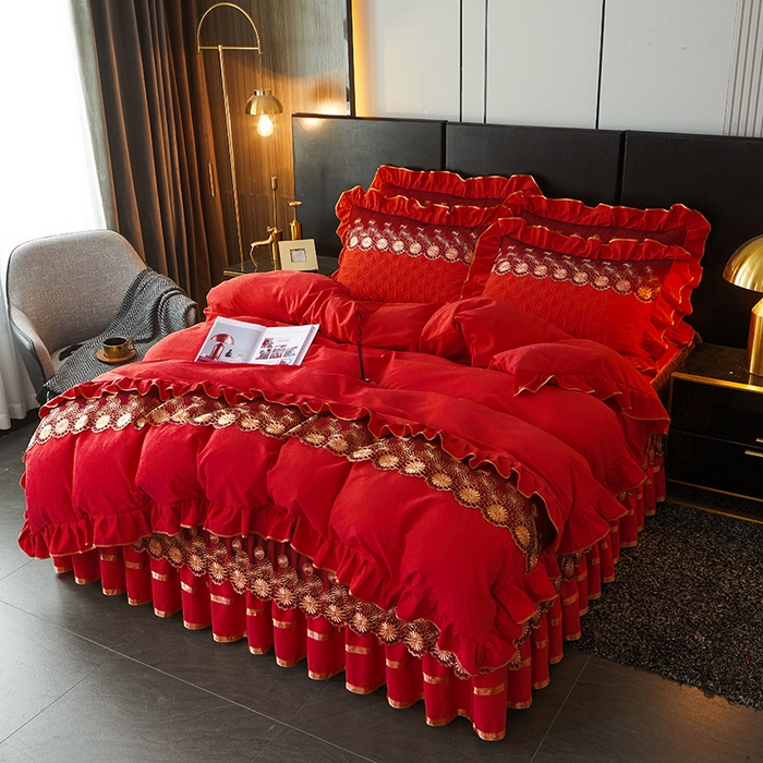 91家纺网 家纺一手货源 找家纺 罗艺轩 2024新款A类蛋白棉夹棉床裙四件套-品味人生 品味人生-中国红