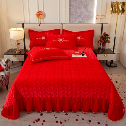 宜凡家纺 2023秋冬新品婴儿绒婚庆床盖三件套 蜜恋