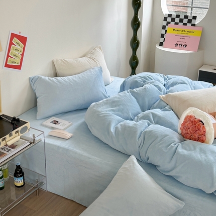 91家纺网 家纺一手货源 找家纺 六巷胡同 2023新款ins博主风纯色牛奶绒四件套 天蓝