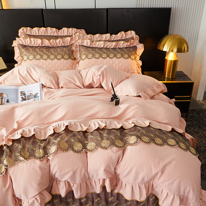 91家纺网 家纺一手货源 找家纺 罗艺轩 2024新款A类蛋白棉夹棉床裙四件套-品味人生 品味人生-樱花粉