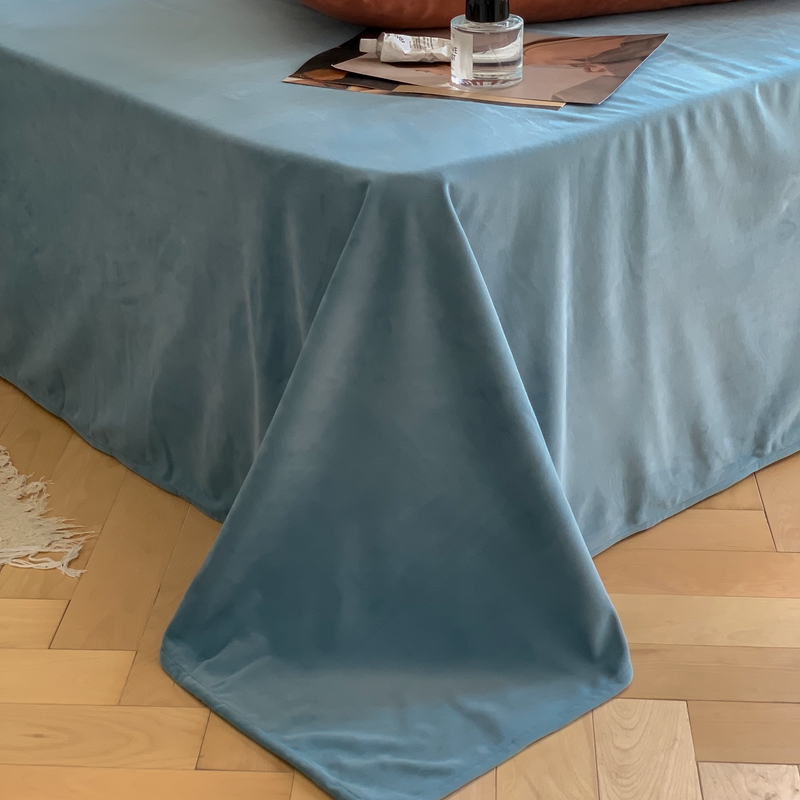 91家纺网 家纺一手货源 找家纺 艺文 2023秋冬款新品高克重230克A类婴儿绒纯色单床单-风格三 雾蓝