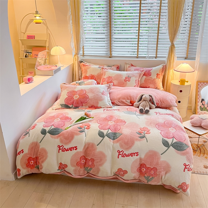 91家纺网 家纺一手货源 找家纺 花伞 2024新款直播立体印花雪花绒卡通加厚保暖四件套 大花生活