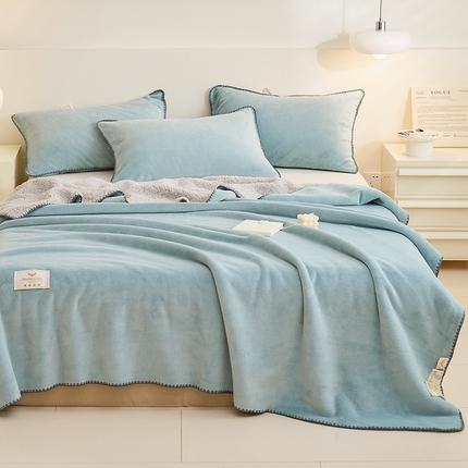 21度C 2023新款云朵贝壳纯色牛奶绒+羊驼绒双层加厚复合毯 贝壳-浅蓝
