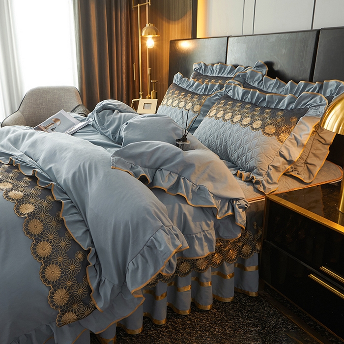 91家纺网 家纺一手货源 找家纺 罗艺轩 2024新款A类蛋白棉夹棉床裙四件套-品味人生 品味人生-湖蓝