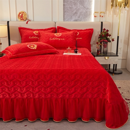 宜凡家纺 2023秋冬新品婴儿绒婚庆床盖三件套 玫瑰之约