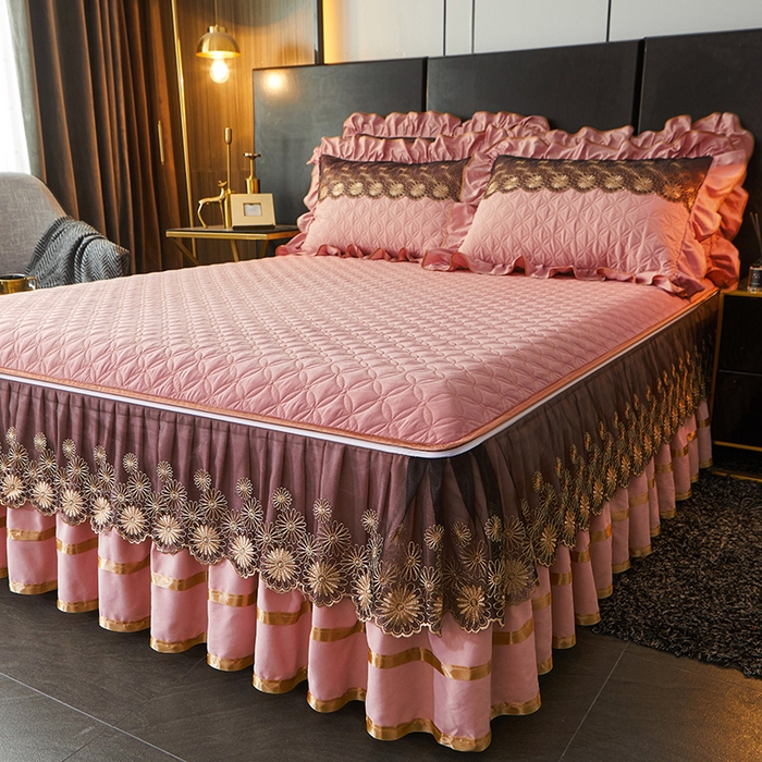 91家纺网 家纺一手货源 找家纺 罗艺轩 2024新款A类蛋白棉夹棉床裙-品味人生 品味人生-豆沙红