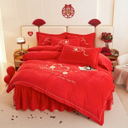 宜凡家纺 2023秋冬新品新品婴儿绒婚庆床裙四件套 坠入爱河