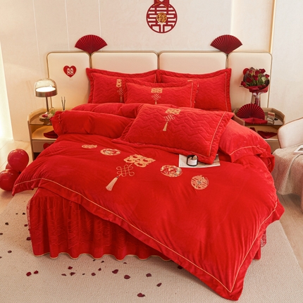 宜凡家纺 2023秋冬新品新品婴儿绒婚庆床裙四件套 龙凤之姿