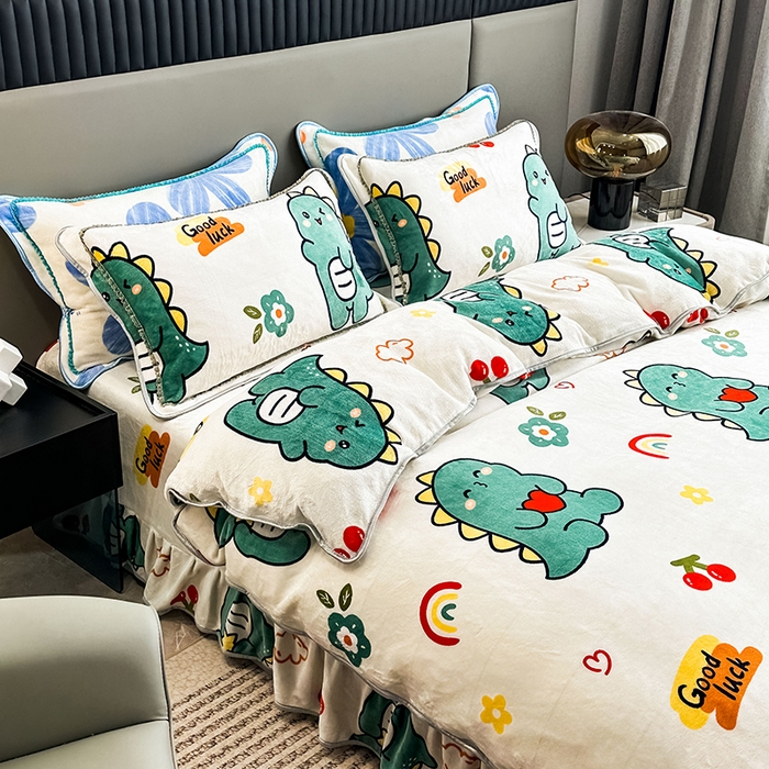 91家纺网 家纺一手货源 找家纺 欧喜璐 2023新款高克重牛奶绒四件套法莱绒金貂绒8.5斤加厚保暖-印花款 小恐龙