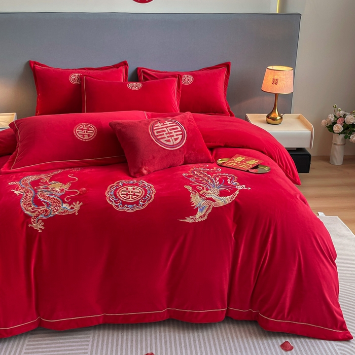 91家纺网 家纺一手货源 找家纺 （总）花愿 2025新款婚庆牛奶绒四件套拍法一