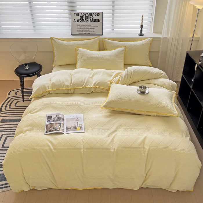 91家纺网 家纺一手货源 找家纺 慕澄 2023新款高克重贝壳边雕花绒四件套 雕花绒-菠萝黄