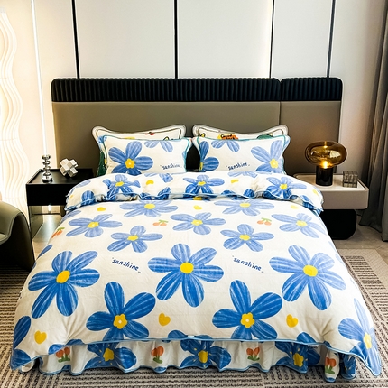91家纺网 家纺一手货源 找家纺 欧喜璐 2023新款高克重牛奶绒四件套法莱绒金貂绒8.5斤加厚保暖-印花款 蓝色花朵