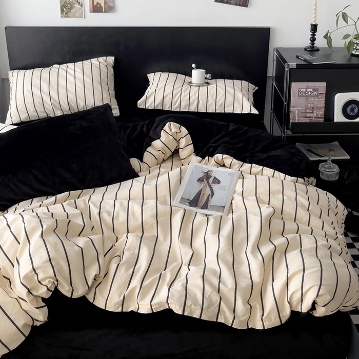 91家纺网 家纺一手货源 找家纺 梦家居 2023 秋冬新品全棉加牛奶绒四件套 米黑条绒