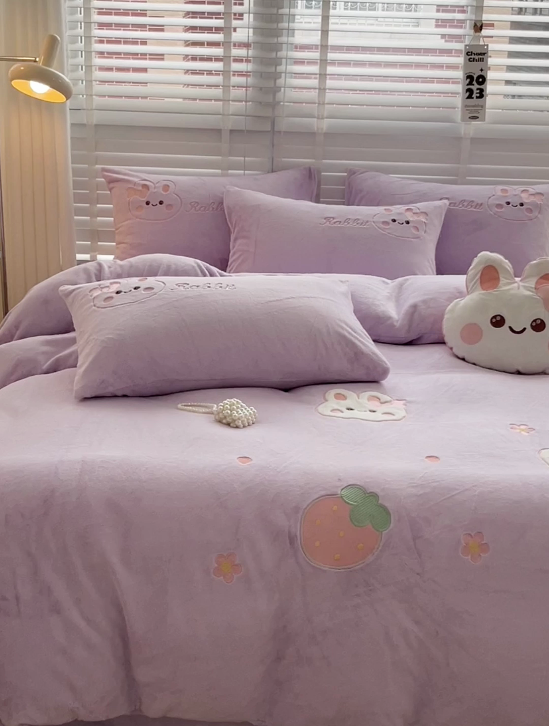 91家纺网 家纺一手货源 找家纺 娜娜 2023新款牛奶绒毛巾绣四件套 萌萌兔系列 萌萌兔-浅紫