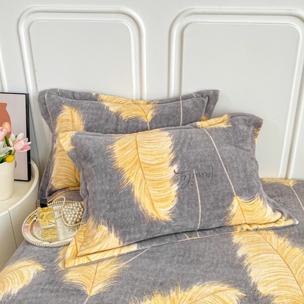 518家纺 2025新款A类款臻棉绒单品枕套 羽叶之冠