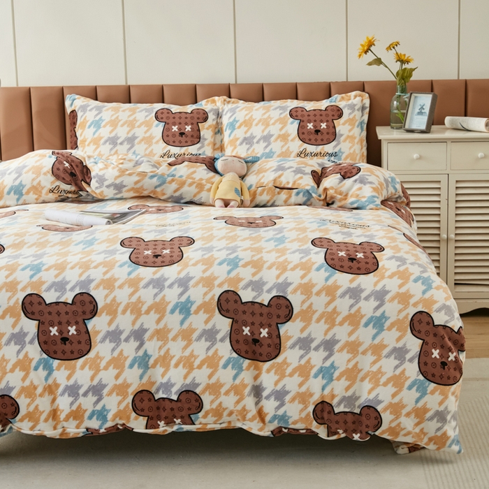 91家纺网 家纺一手货源 找家纺 乐居坊 2023新款高克重牛奶绒印花保暖四件套 潮流熊-可可