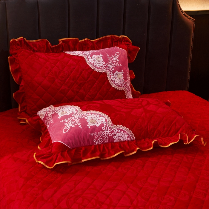 91家纺网 家纺一手货源 找家纺 （总）恋尚 2023新款天鹅绒可脱卸床裙四件套 床裙不夹棉款