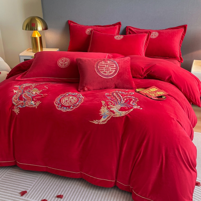 91家纺网 家纺一手货源 找家纺 （总）花愿 2025新款婚庆牛奶绒四件套拍法一