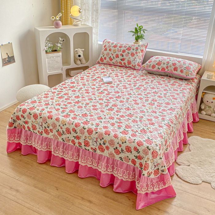 91家纺网 家纺一手货源 找家纺 同田家纺 2023新款牛奶绒韩系花边床盖系列 粉诺