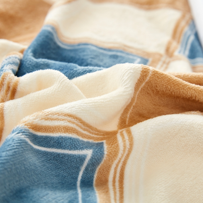 91家纺网 家纺一手货源 找家纺 乐居坊 2023新款高克重牛奶绒印花保暖四件套 山姆大叔-蓝