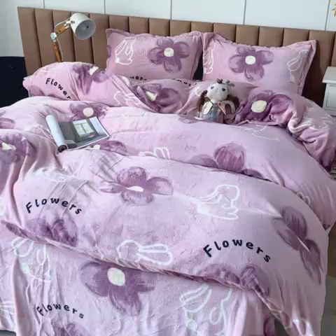 91家纺网 家纺一手货源 找家纺 乐居坊 2023新款高克重牛奶绒印花保暖四件套 吉祥兔