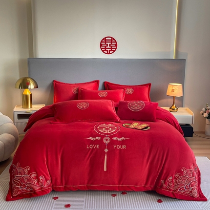 91家纺网 家纺一手货源 找家纺 花愿 2025新款婚庆牛奶绒四件套拍法一 天禧