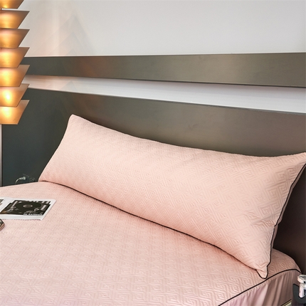 91家纺网 家纺一手货源 找家纺 （总）八十八家纺2023新款大豆纤维夹棉夹棉双人枕