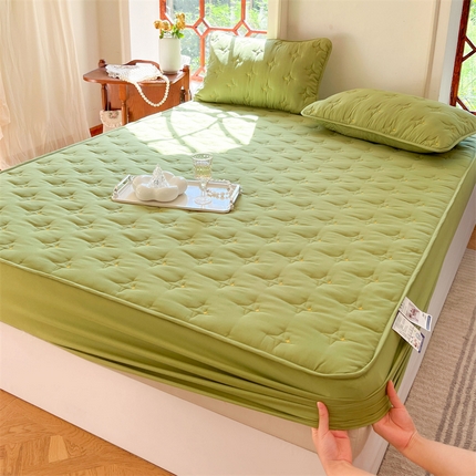 91家纺网 家纺一手货源 找家纺 （总）尊康家纺（原磊科） 2024新款奶昔棉抗菌夹棉床笠-心语星愿