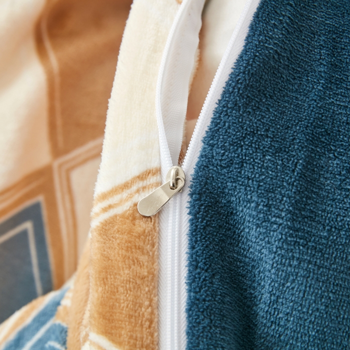 91家纺网 家纺一手货源 找家纺 乐居坊 2023新款高克重牛奶绒印花保暖四件套 山姆大叔-蓝