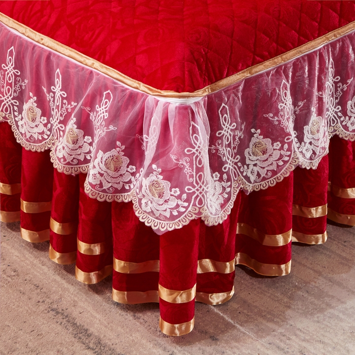 91家纺网 家纺一手货源 找家纺 2023新款天鹅绒可脱卸夹棉床裙床裙夹棉款四件套 大红