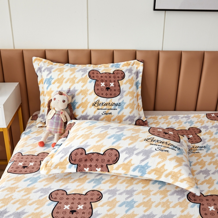 91家纺网 家纺一手货源 找家纺 乐居坊 2023新款高克重牛奶绒印花保暖四件套 潮流熊-可可