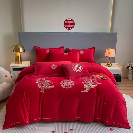 91家纺网 家纺一手货源 找家纺 花愿 2025新款婚庆牛奶绒四件套拍法一 龙凤欢喜