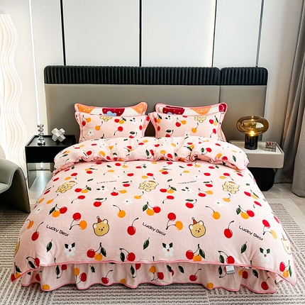 欧喜璐 2023新款高克重牛奶绒四件套法莱绒金貂绒8.5斤加厚保暖-印花款 樱桃熊