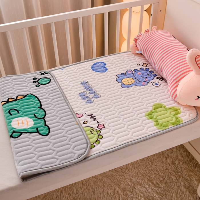 91家纺网 家纺一手货源 找家纺 床笠人家 2025新款A棉B绒-双面防水护理垫儿童床 恐龙告白