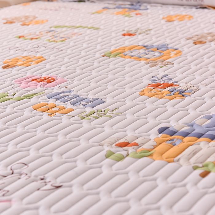 91家纺网 家纺一手货源 找家纺 床笠人家 2025新款A棉B绒-双面防水护理垫大床款 趣味乐园