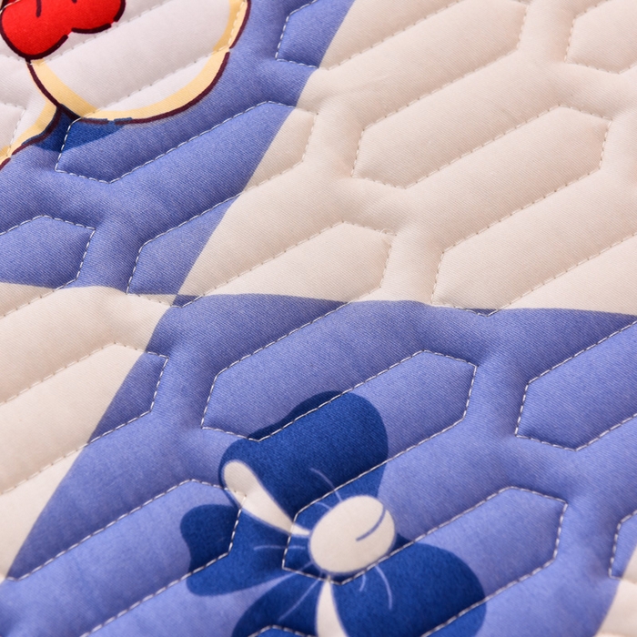 91家纺网 家纺一手货源 找家纺 床笠人家 2025新款A棉B绒-双面防水护理垫儿童床 蛋糕兔