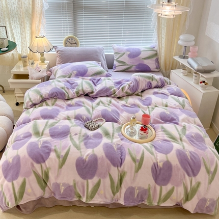 昔可家纺 2023新款高克重印花牛奶绒小清新系列四件套 雾紫郁金香