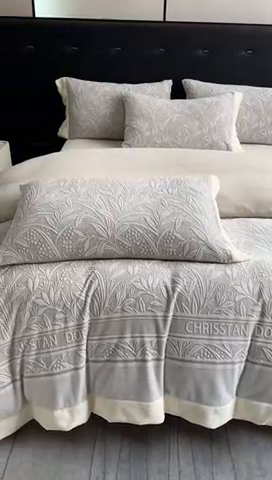 91家纺网 家纺一手货源 找家纺 宅家居 2023新款高奢加厚A类高克重浮雕花绒剪花烂花牛奶绒四件套 芳华-灰咖