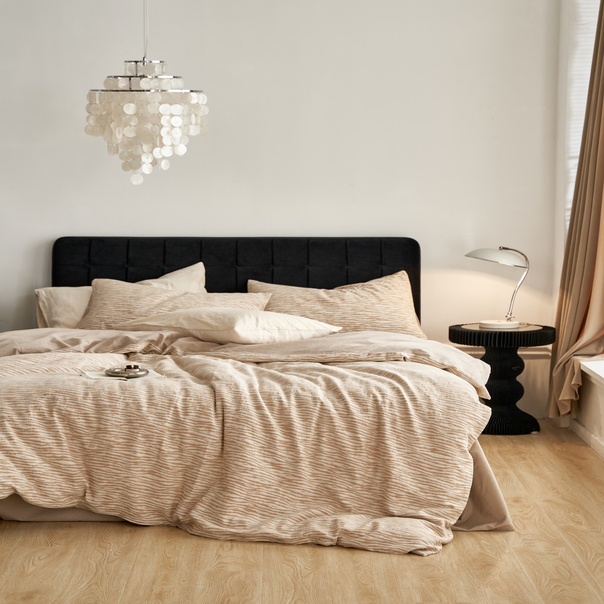 91家纺网 家纺一手货源 找家纺 安莱生活 2023新款色纺A类双层纱格纳及豹纹系列四件套 格纳