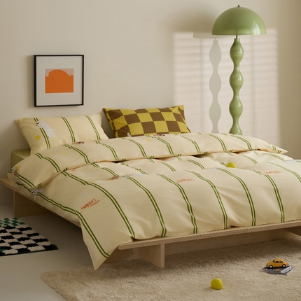 91家纺网 家纺一手货源 找家纺 雅居纺家纺 2023新款13070全棉混搭绣花款四件套 绿色条纹