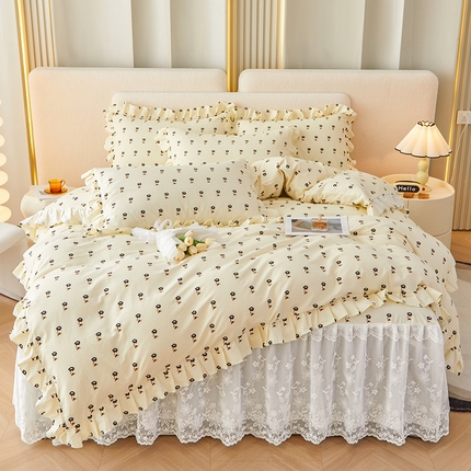 91家纺网 家纺一手货源 找家纺 宜凡家纺 2023新款全棉加厚磨印花毛床裙四件套 迷层像素
