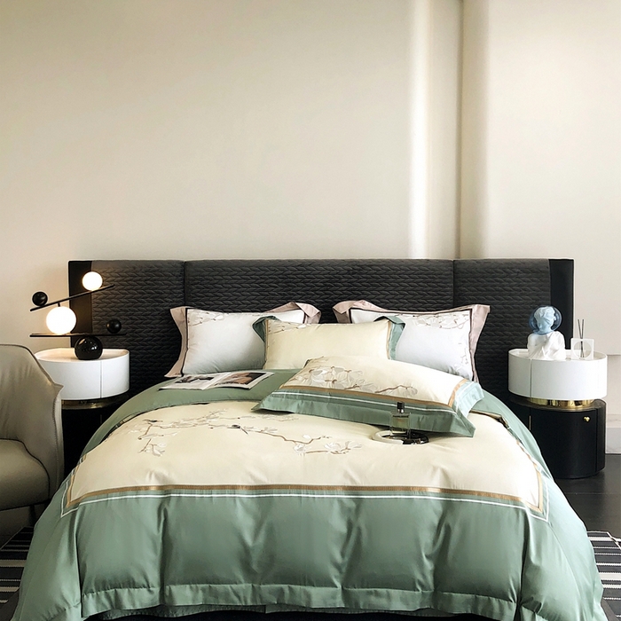 91家纺网 家纺一手货源 找家纺 沐白家居 2023长绒棉绣花四件套-花鸟山居 灰湖绿