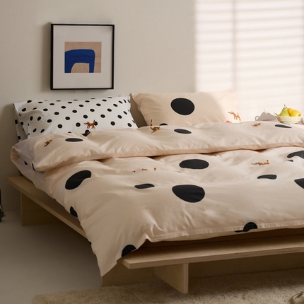 91家纺网 家纺一手货源 找家纺 （总）雅居纺家纺 2023新款13070全棉混搭绣花款四件套